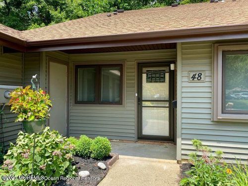 48 Western Reach, Red Bank, NJ, 07701-5441 | Card Image