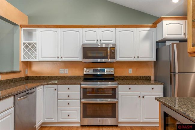 267 Plum Run, Townhouse with 2 bedrooms, 2 bathrooms and null parking in Le Sueur MN | Image 11