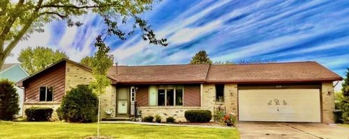 1113 N Wuthering Hills Dr, JANESVILLE, WI, 53546-1761 | Card Image