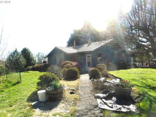 56710 Dillard Dr, Coquille, OR, 97423 | Card Image