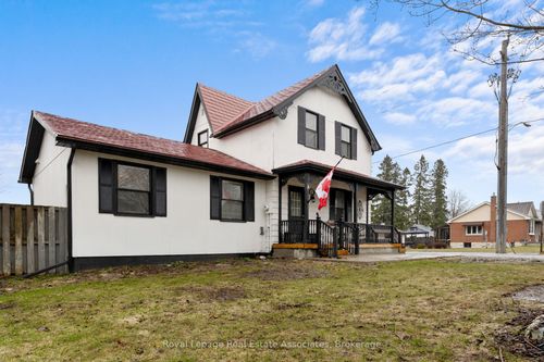 4 Dundas St E, Erin, ON, N0B1T0 | Card Image