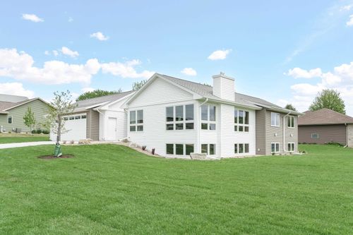772 Waveland Rd, Janesville, WI, 53548-6714 | Card Image