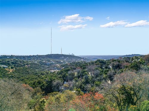 1505 Ridgecrest Dr, Austin, TX, 78746-2218 | Card Image