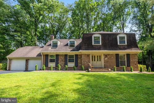 1427 Laurel Ridge Rd, VIENNA, VA, 22181 | Card Image
