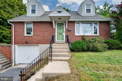 2341 Highland St, READING, PA, 19609-1607 | Card Image