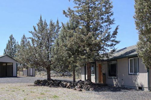 3913 Se Umatilla Loop, Prineville, OR, 97754-8000 | Card Image
