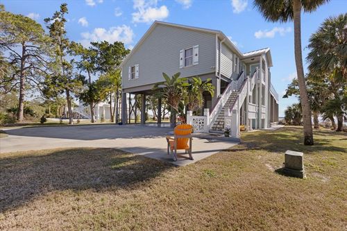16550 Sw Airport Rd, CEDAR KEY, FL, 32625-4981 | Card Image