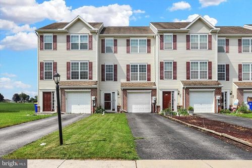 320 Cape Climb, YORK, PA, 17408-6355 | Card Image
