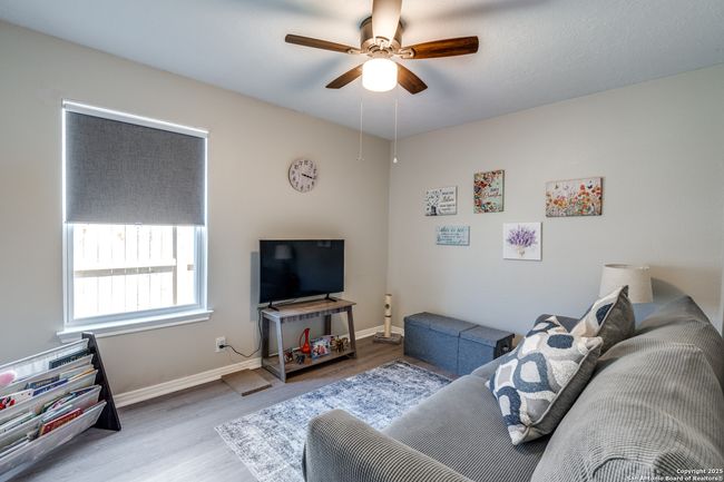9814 Autumn Dawn, House other with 3 bedrooms, 2 bathrooms and null parking in Converse TX | Image 17
