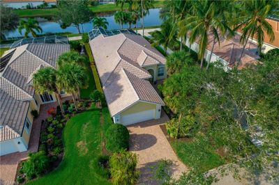 4085 Trinidad Way, House other with 3 bedrooms, 3 bathrooms and null parking in Naples FL | Image 2