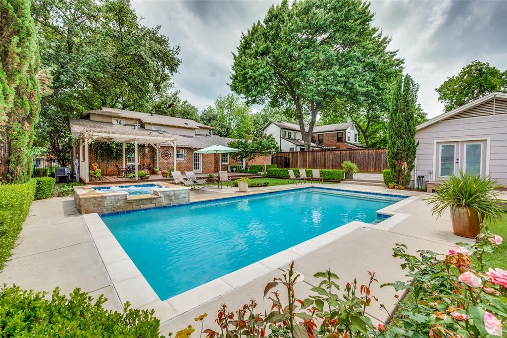 Colorado Blvd, Dallas, TX 75208