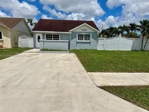20301-20301 Nw 34th Ave, Miami Gardens, FL, 33056-1850 | Card Image