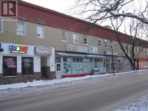 93 West St, Corner Brook, NL, A2H2Y6 | Card Image