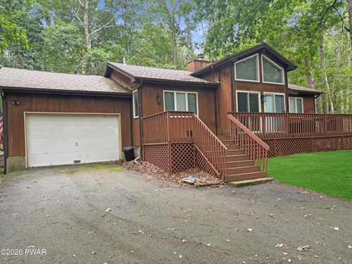 129 Surrey Lane, Lords Valley, PA, 18428 | Card Image