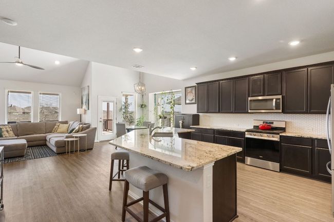 277 Biscayne Bay Bnd, House other with 4 bedrooms, 3 bathrooms and 2 parking in Kyle TX | Image 7