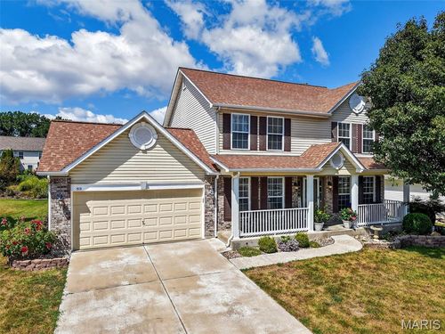 513 Faith Dr, Lake St Louis, MO, 63367-6468 | Card Image