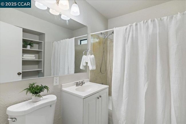 720 Jane Ct, House other with 4 bedrooms, 1 bathrooms and null parking in Martinez CA | Image 18