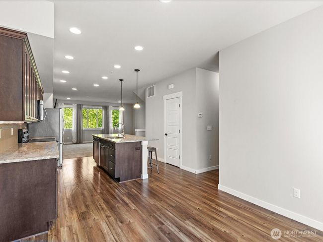 APT-8 - 16212 48 Th Ave W, Townhouse with 3 bedrooms, 3 bathrooms and 2 parking in Edmonds WA | Image 7