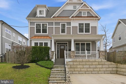 9705 Montauk Ave, BETHESDA, MD, 20817-1621 | Card Image