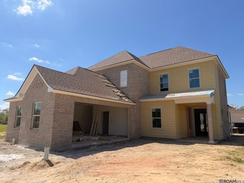 21457 Blue Fin Dr, Springfield, LA, 70462-8232 | Card Image