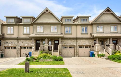 114 Parkinson Cres, Orangeville, ON, L9W6X3 | Card Image