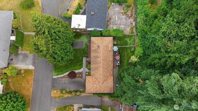 Aerial view of property from overhead | Image 31