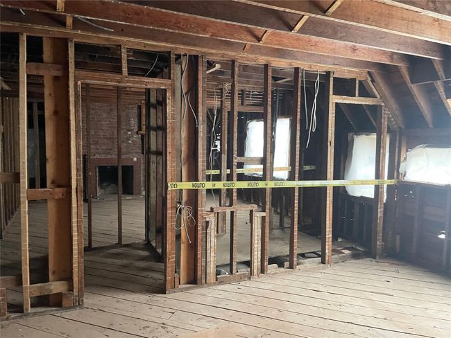 View of miscellaneous room | Image 12