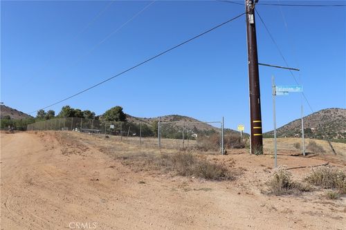 0 Hanawalt Rd, Santa Clarita, CA, 91350 | Card Image