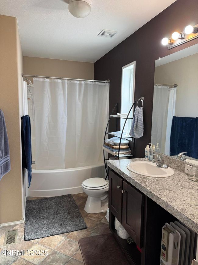 445 Mira St, House other with 3 bedrooms, 2 bathrooms and 4 parking in Reno NV | Image 10