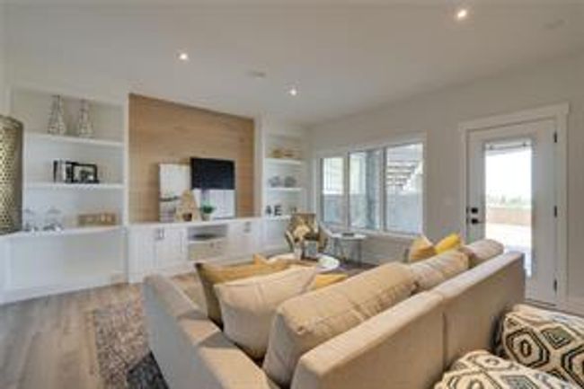 5120 Nesbitt Rd Nw, House detached with 6 bedrooms, 3 bathrooms and 7 parking in Calgary AB | Image 42