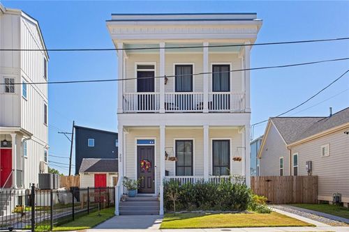202 Hubbell Rd, New Orleans, LA, 70114-1387 | Card Image