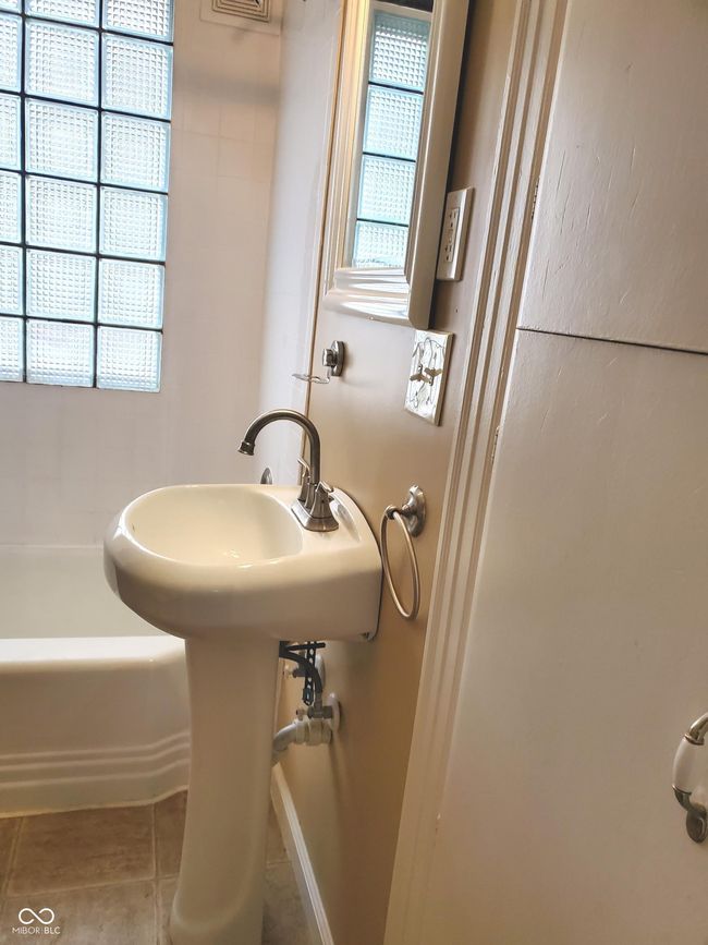 819 S Lynn St, House other with 3 bedrooms, 1 bathrooms and null parking in Seymour IN | Image 32