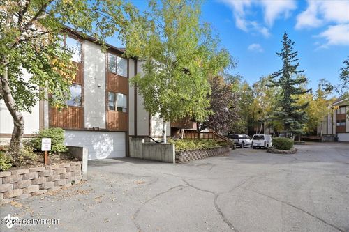 22f-7311 Huntsmen Cir, Anchorage, AK, 99518-2734 | Card Image