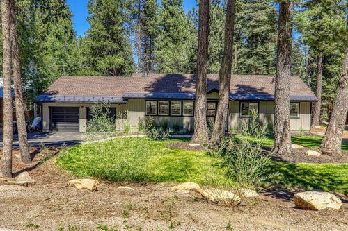 12481 Rainbow Dr, Truckee, CA, 96161-2737 | Card Image