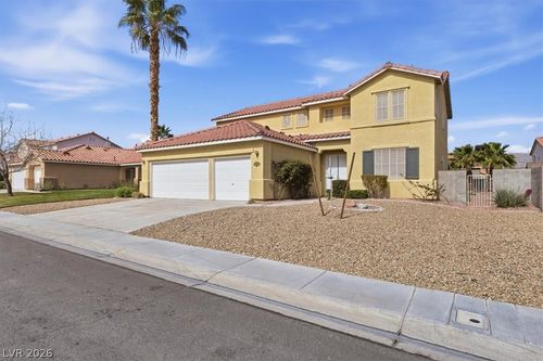 920 Stable Glen Dr, North Las Vegas, NV, 89031-1830 | Card Image