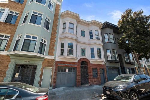 3555 17th St, San Francisco, CA, 94110-1076 | Card Image