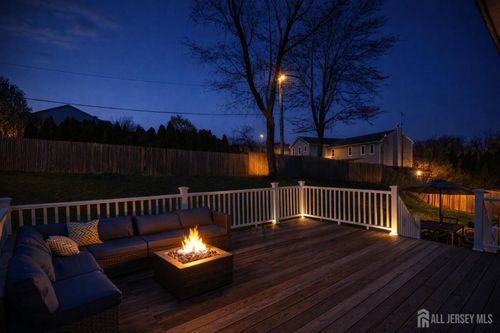8 Starodub Dr, Milltown, NJ, 08850-1218 | Card Image