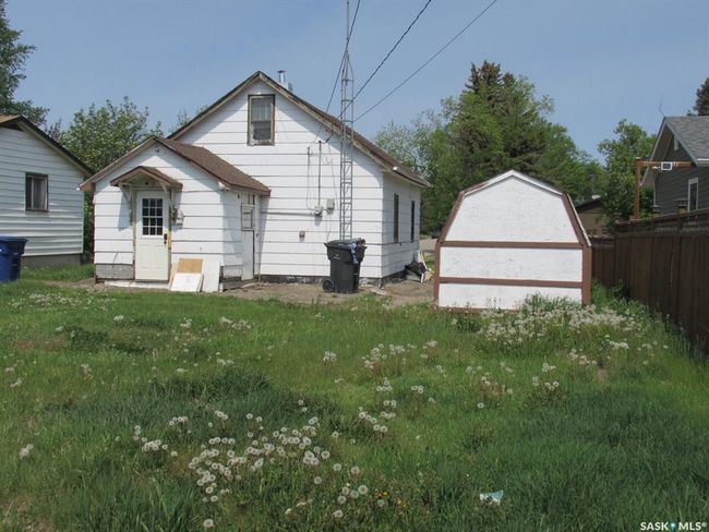 710 9th Ave W, House other with 2 bedrooms, 1 bathrooms and 1 parking in Nipawin SK | Image 4