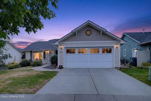145 N Silkwood Dr, Post Falls, ID, 83854-5193 | Card Image