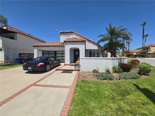 1 Oak Cliff, Pomona, CA, 91766 | Card Image
