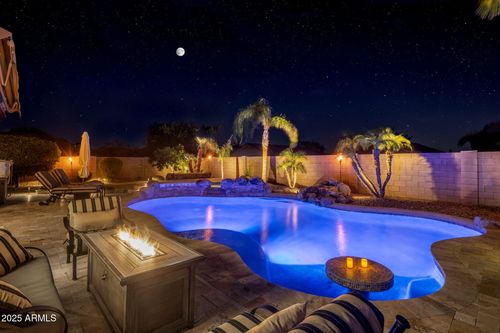 9053 E Hobart St, Mesa, AZ, 85207-4248 | Card Image