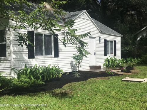 9023 Gronde Ave, Brooksville, FL, 34601-1723 | Card Image