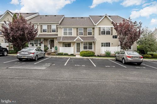 7-30 Granite Ln, CHESTER SPRINGS, PA, 19425-3820 | Card Image