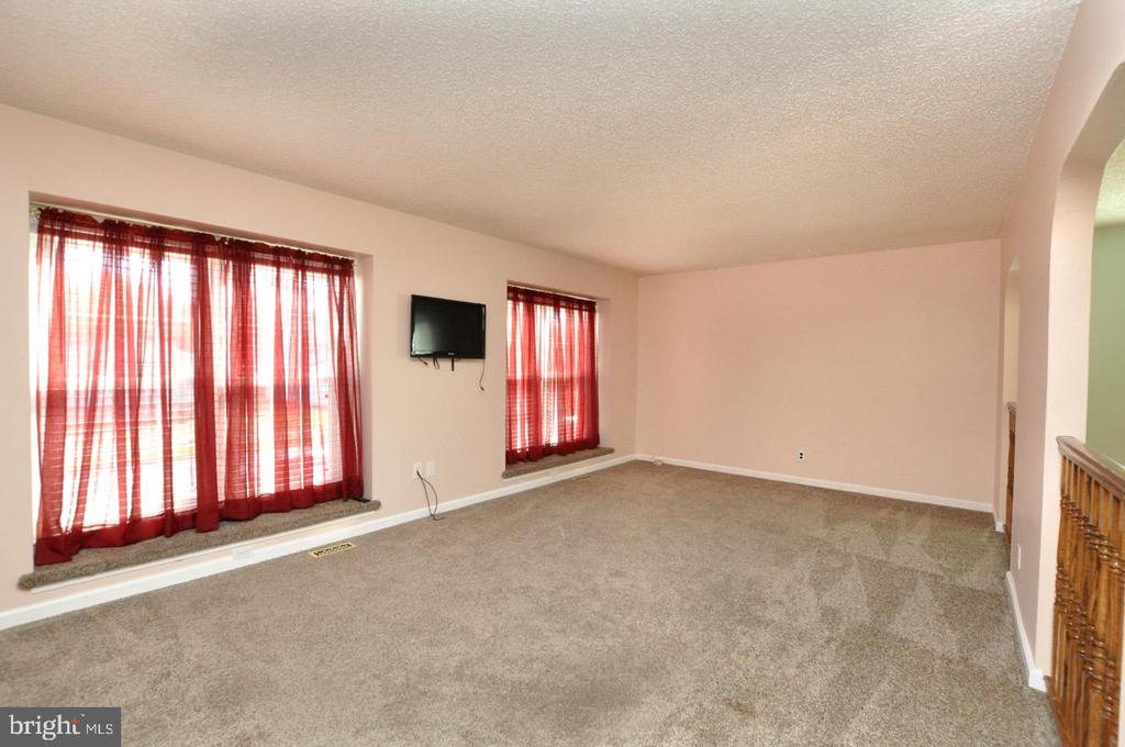 Residential in MOUNT LAUREL 3