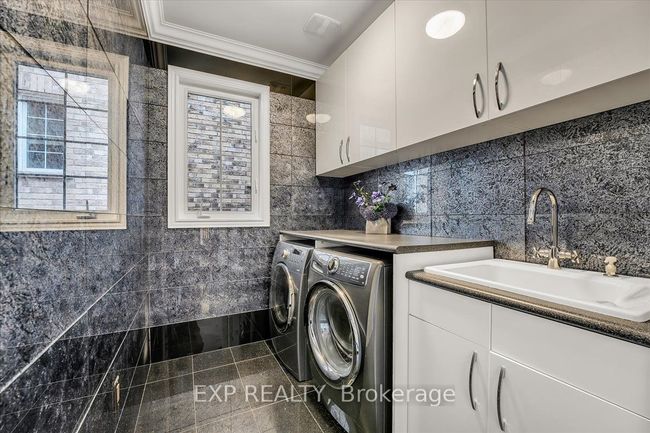 29 William Bowes Blvd, House other with 5 bedrooms, 5 bathrooms and 2 parking in Maple ON | Image 18