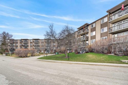 602-8948 Elbow Dr Sw, Calgary, AB, T2V0H9 | Card Image