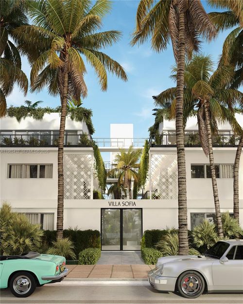204-260 Collins Ave, Miami Beach, FL, 33139-7109 | Card Image