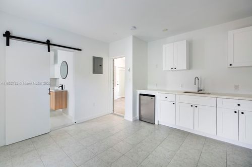 apt-5-7800 Ne 10th Ct, Miami, FL, 33138-4267 | Card Image