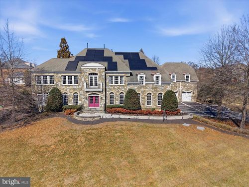 12600 Hill Creek Ln, POTOMAC, MD, 20854-1184 | Card Image