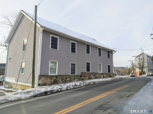 129 Railroad St, New Milford, CT, 06776-2717 | Card Image